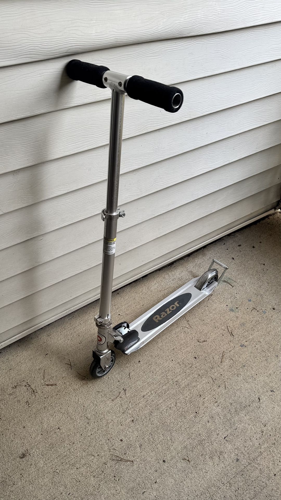 Razor A Kick Scooter for Kids - Lightweight, Foldable, Aluminum Frame, and Adjustable Handlebars