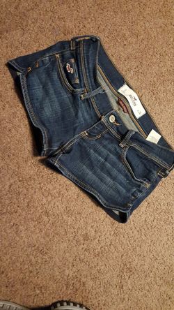 Hollister, Abercrombie & B brand