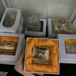 Árras, Lazos De Boda 