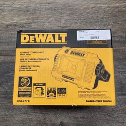 DEWALT DCL077B 20V MAX Compact Cordless Task Light