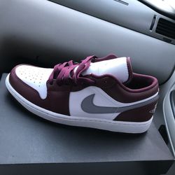Air Jordan 1 low