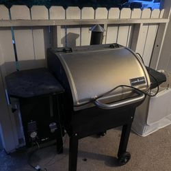 Camp Chef Pellet Smoker Grill