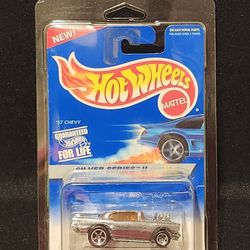 Hot 🔥 🛞 Wheels , 57 Chevy Bel Air Silver Series, Protective Display Case Included 