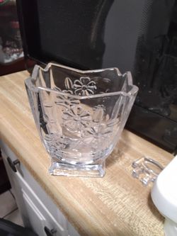 Crystal vase