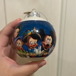 2004 Disney Store Ornament With Box 