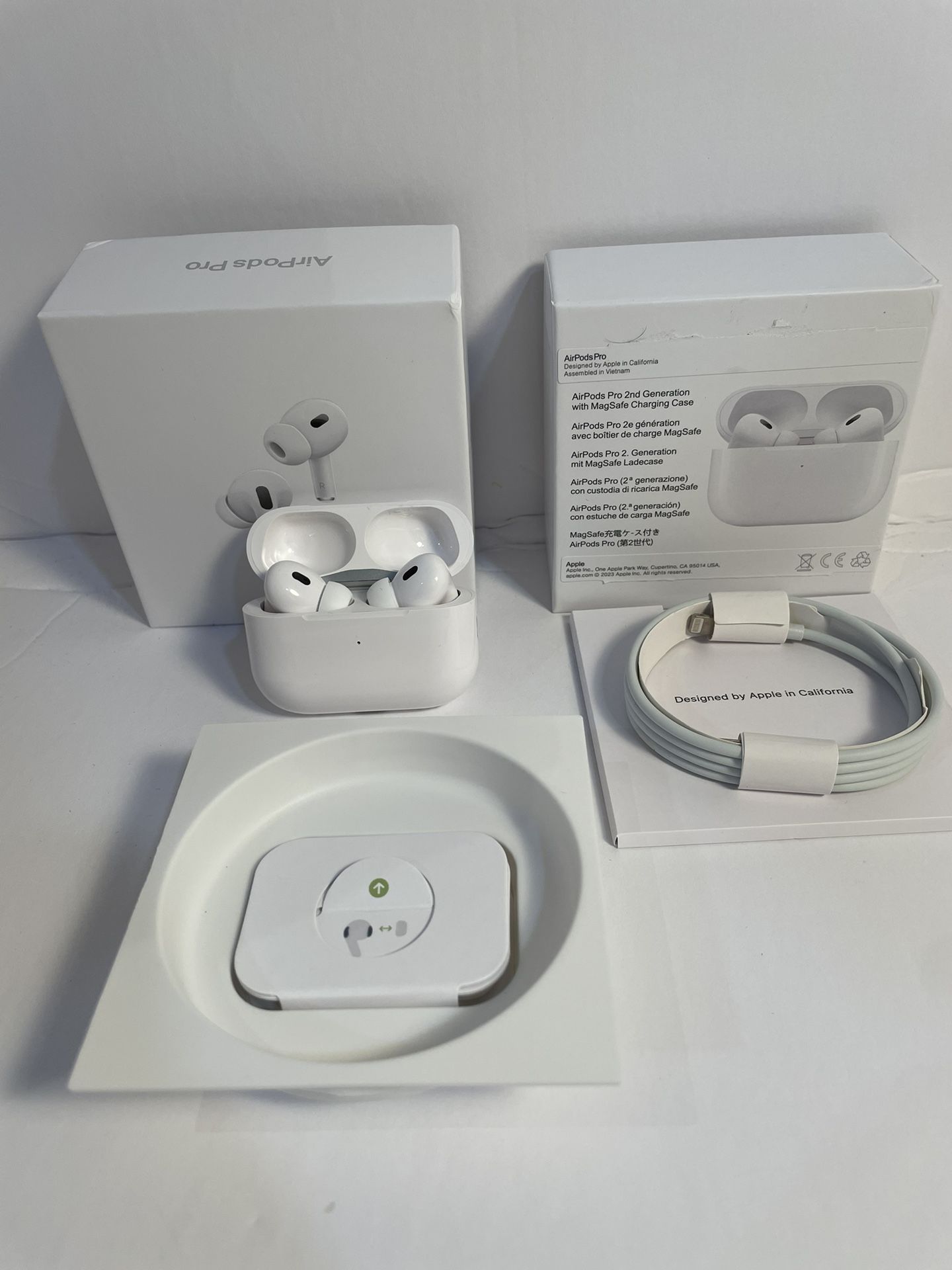 Apple Airpod Pro 2nd Generation with Magsafe Charging Case