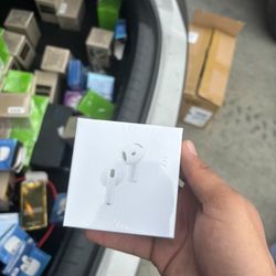 Earbuds Headphones 