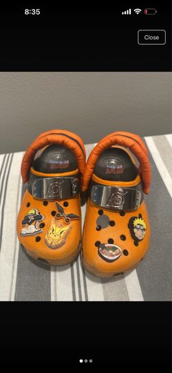 Crocs x Naruto Shippuden Kids C11 Orange Clogs with Naruto Jibbitz