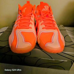 BRAND NEW NEVER WORN MEN'S SIZE 14 JORDAN TATUM 3