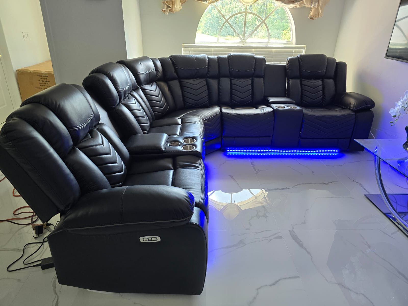 Brand New Power Reclining Sectional Sofa / Sofa Seccional Reclinable Nuevo a Estrenar … Fast 🚚