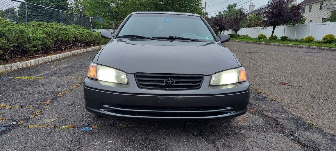2001 Toyota Camry