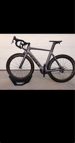 Felt AR1 (Carbon Road Bike)