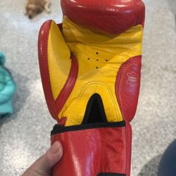 Boxing Gloves 