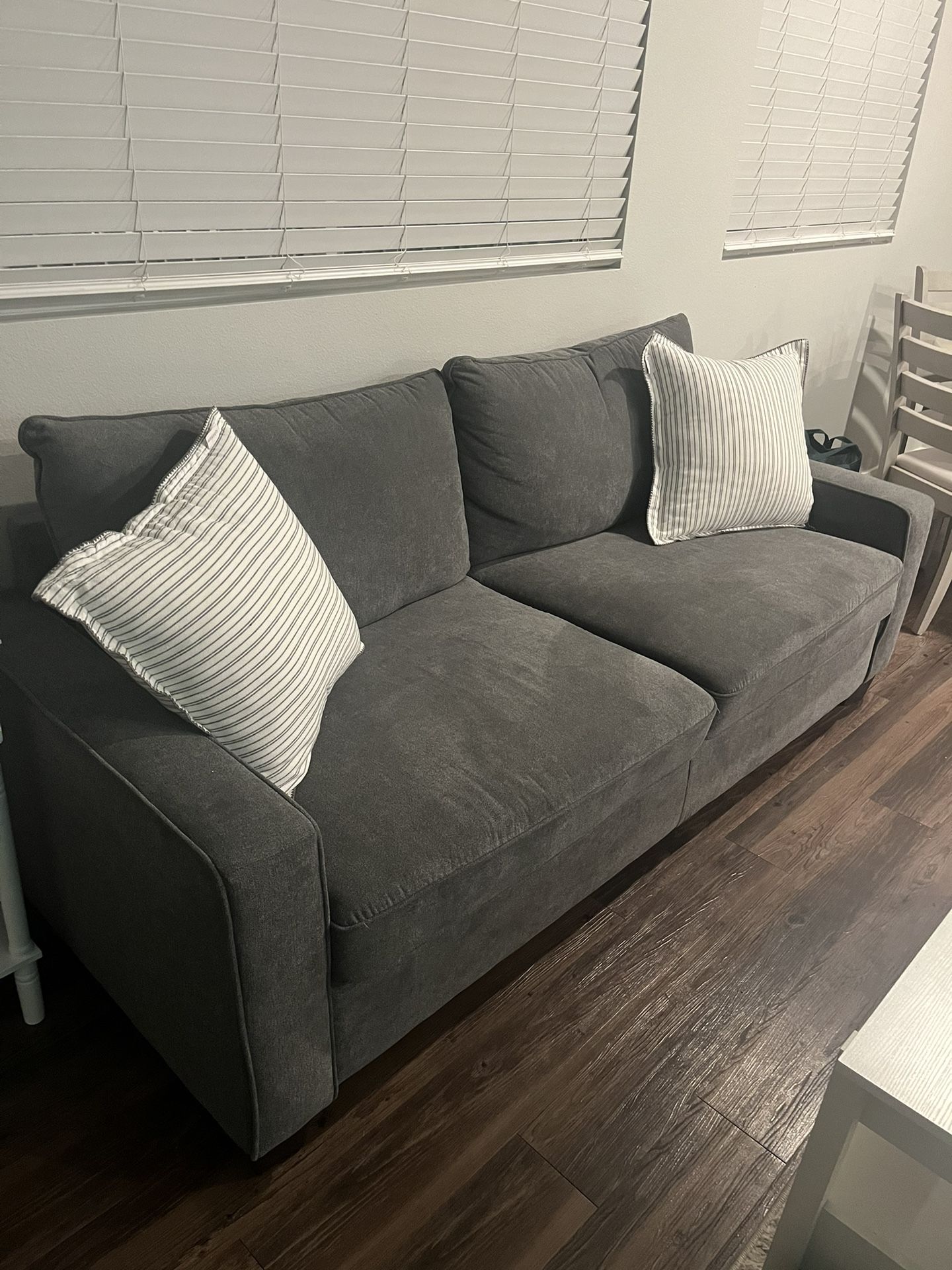 Living Sofa Set 