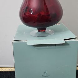 **RETIRED** Brand New PartyLite Ruby Red Hurricane Vase 
