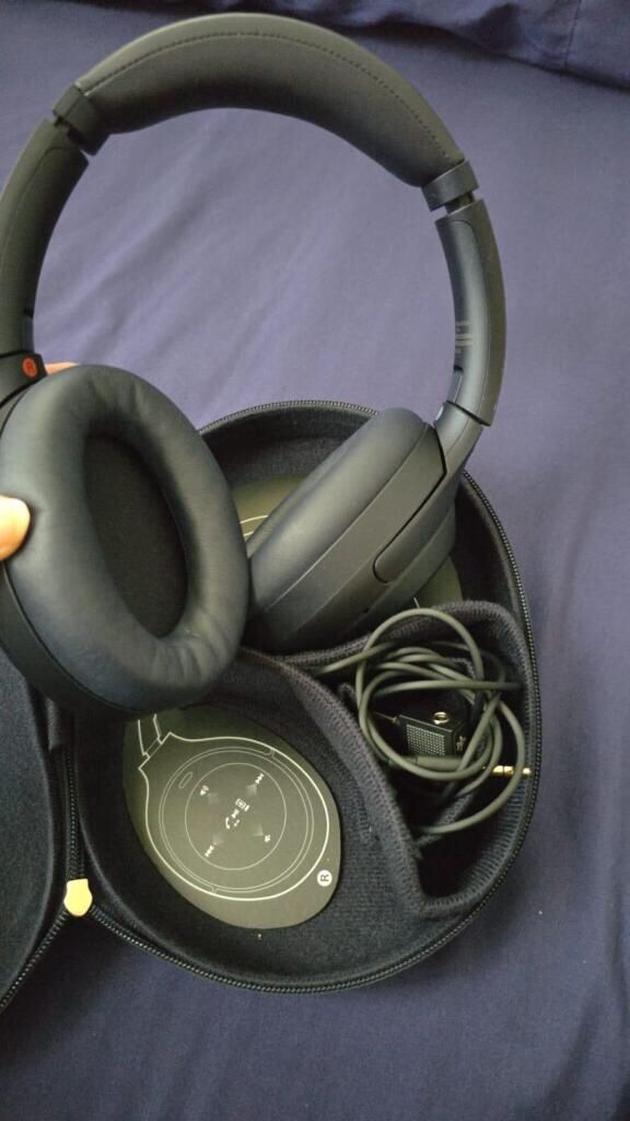 Sony WH-1000XM4 Wireless Premium Over-Ear Headphones - Black