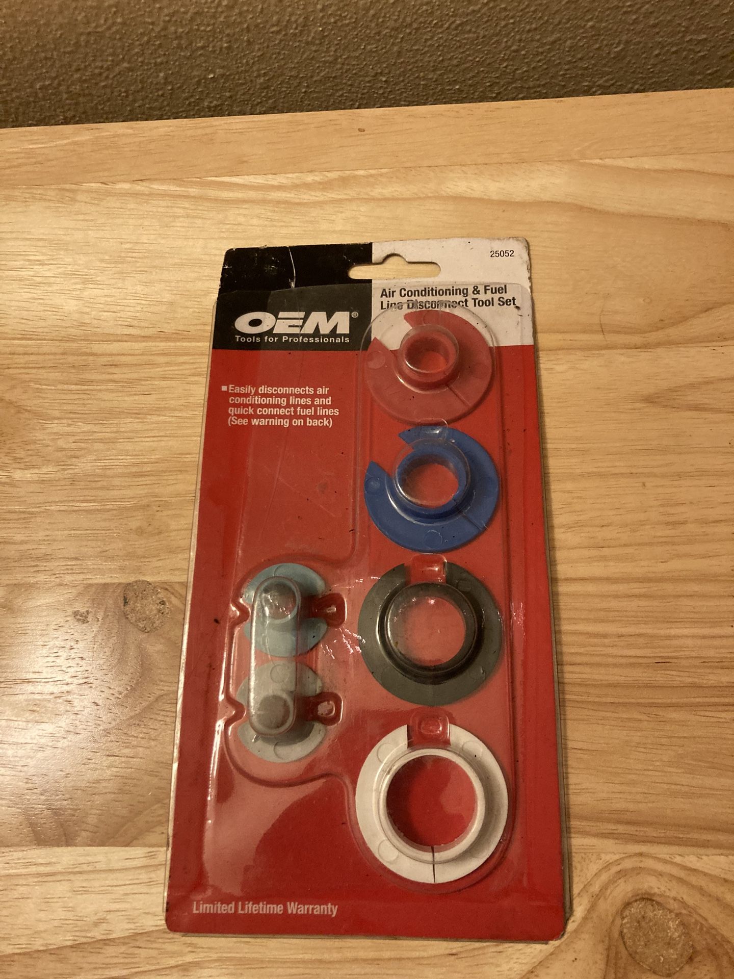 OEM TOOLS 25052 Air Conditioning/Fuel Line Disconnect Tool Set (3C2).