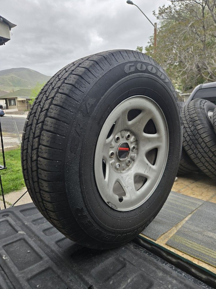 Good Year Tires & Rims 
