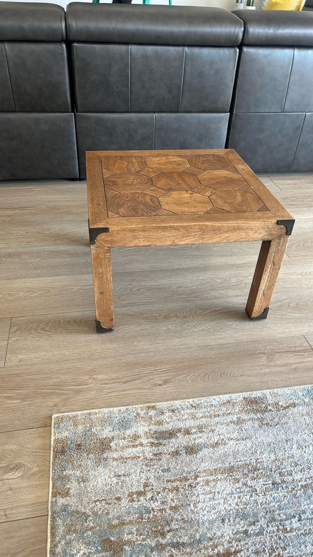 Hernredon End Table $1400