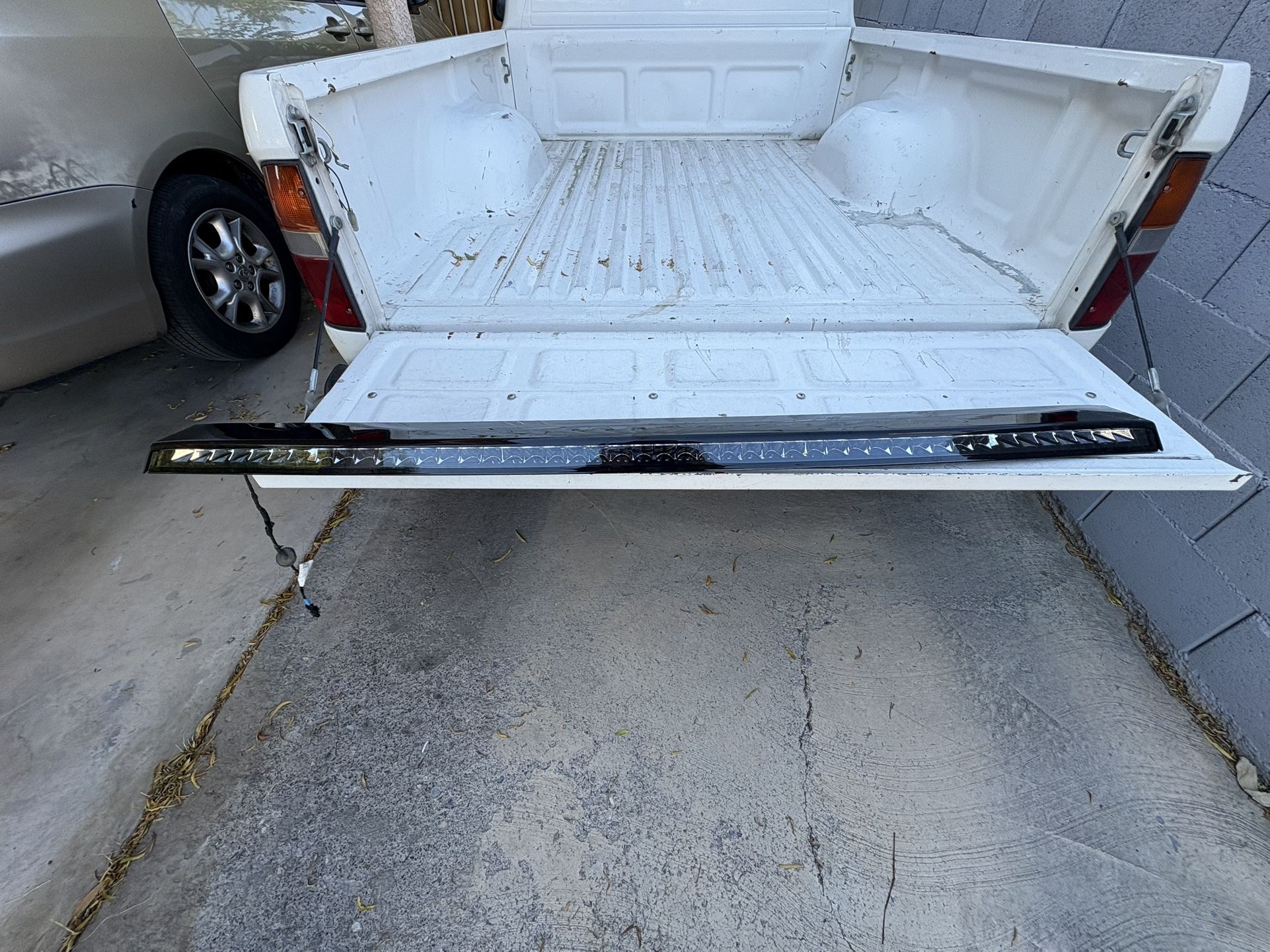 Tesla Cyber Truck Off Road Light Bar
