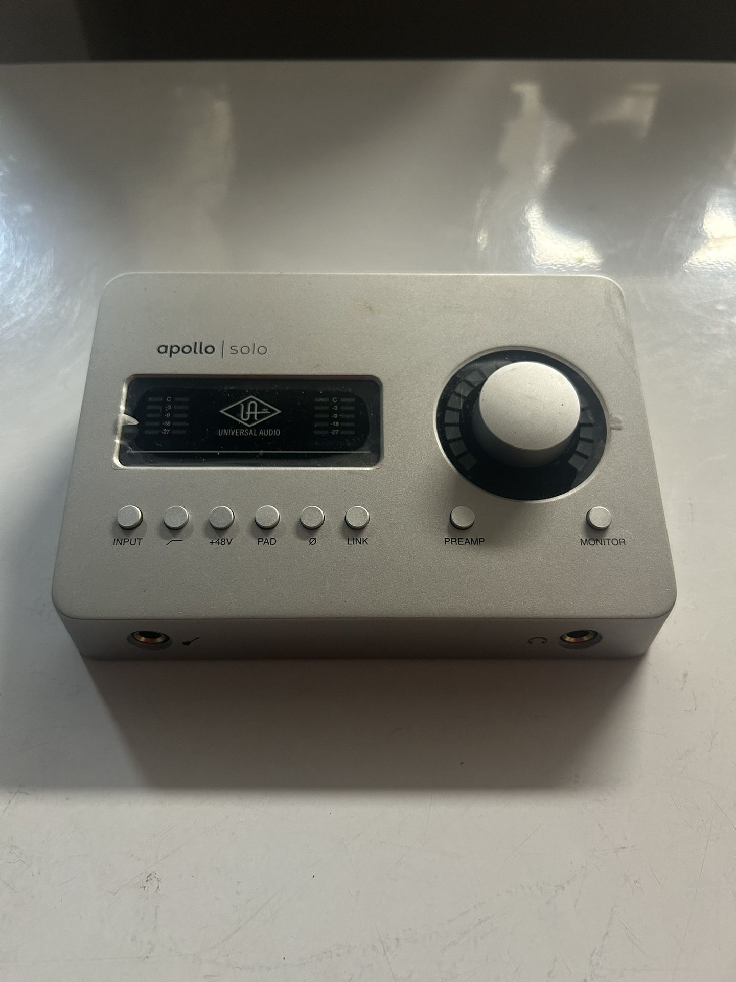 Apollo Interface 350$