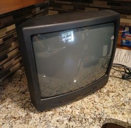 Symphonic 19" TV