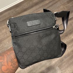 Gucci Side Bag (Authentic)