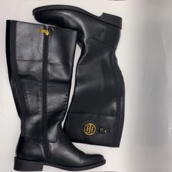 womens tommy hilfiger boots 7 Youth 