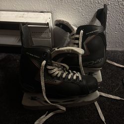 Easton Synergy EQ ice hockey skates Used