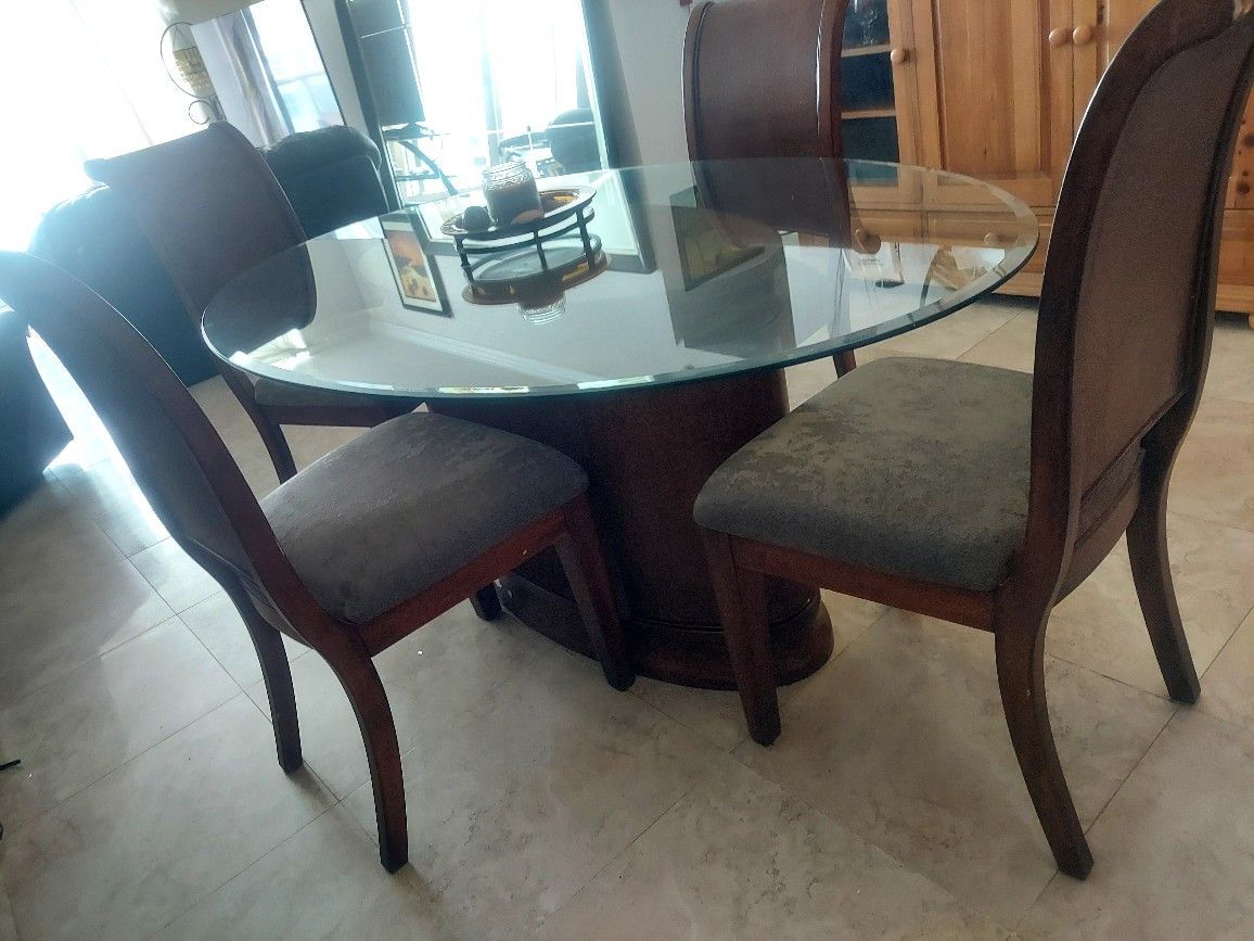 Glass Dining Table & 4 Chairs