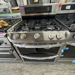 LG 30” Gas Stove In Stainless Steel New Open Box With Duo Oven