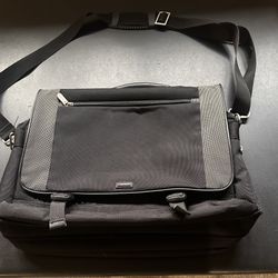 Foray Laptop Case 