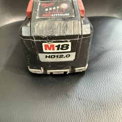Milwaukee Battery M18