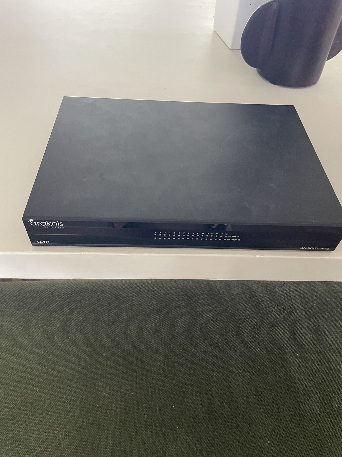 Araknis Router For Networks