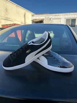 Brand new size 11.5 Puma Suede
