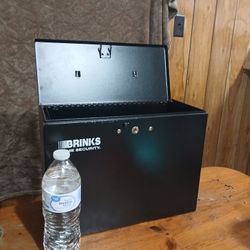 Brinks Home Safe (2 Keys)
