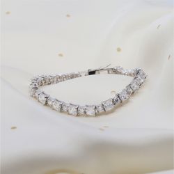 925 Sterling Silver Cubic Zirconia Tennis Bracelet (16 carat)