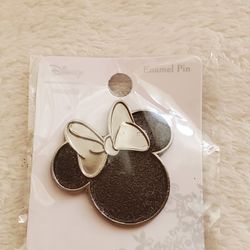 Disney Minnie Mouse Pin Loungefly