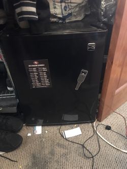 Mini fridge