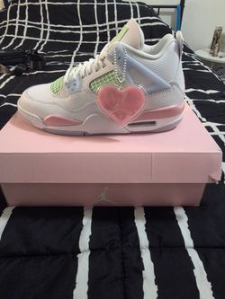 JORDAN Valentine Day Retro