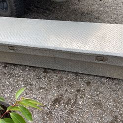 Large toolbox