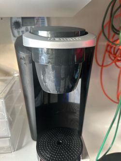 Kurig 1 pod coffee maker.