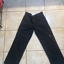 Dickies loose fit