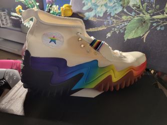 CONVERSE Run Star Motion CX Platform Pride (Size 10.5 US Men) NEW IN BOX