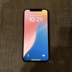 iPhone XS UNLOCKED