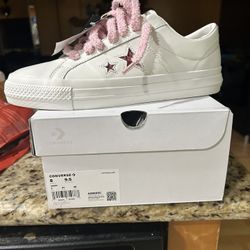 BRAND NEW CONVERSE ONE STAR PRO OX SIZE 8