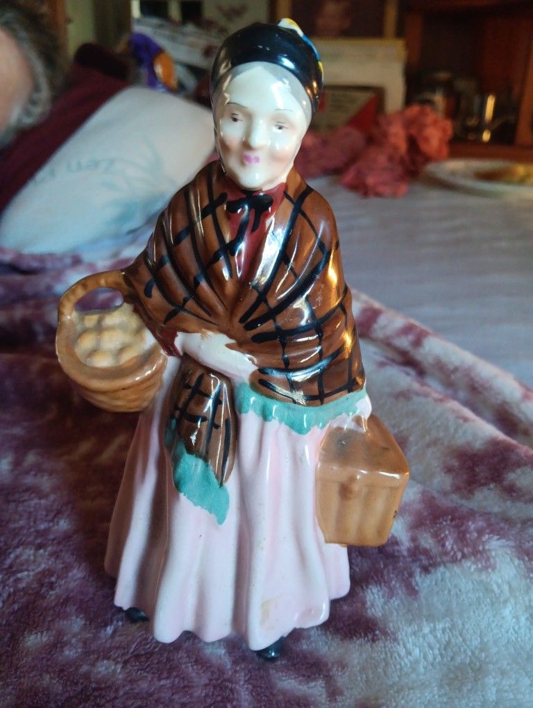 Royal Douton Lady