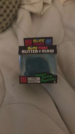 Glitter Needoh