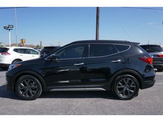 2017 Hyundai Santa Fe 999 D O W N N