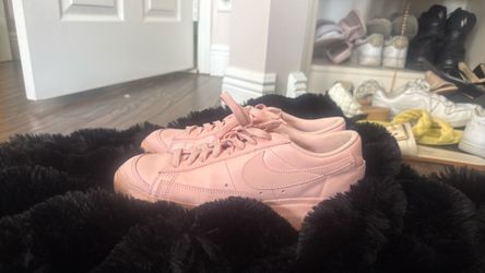 Pink Nike Sneakers